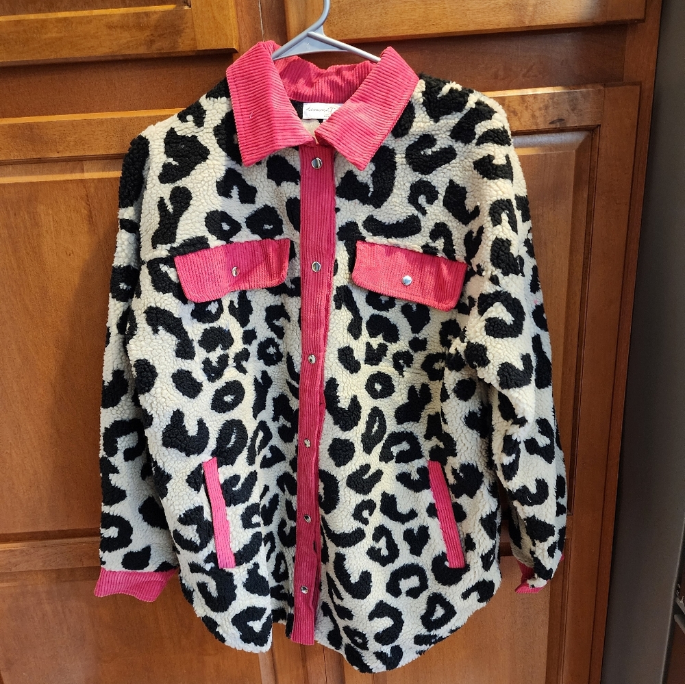 NWOT leopard shacket